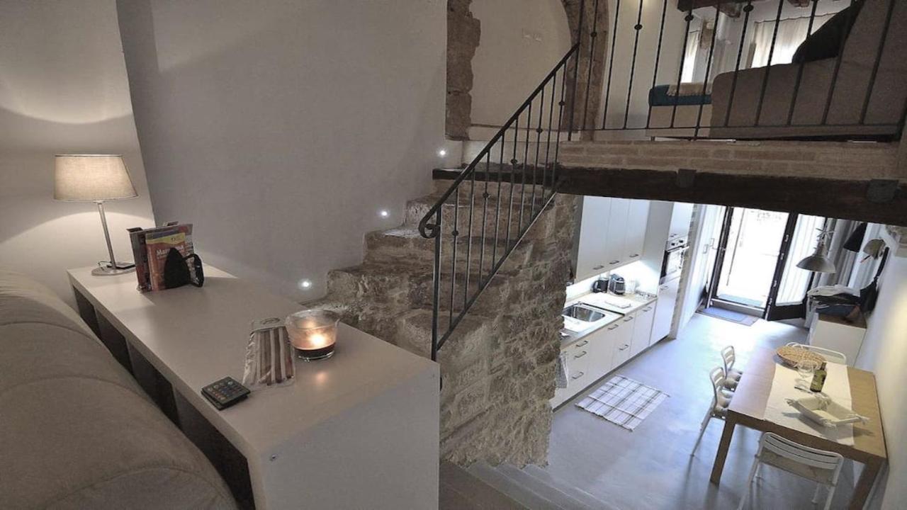 Authentic Cave House In The Heart Of The Village! Massa Marittima Eksteriør billede