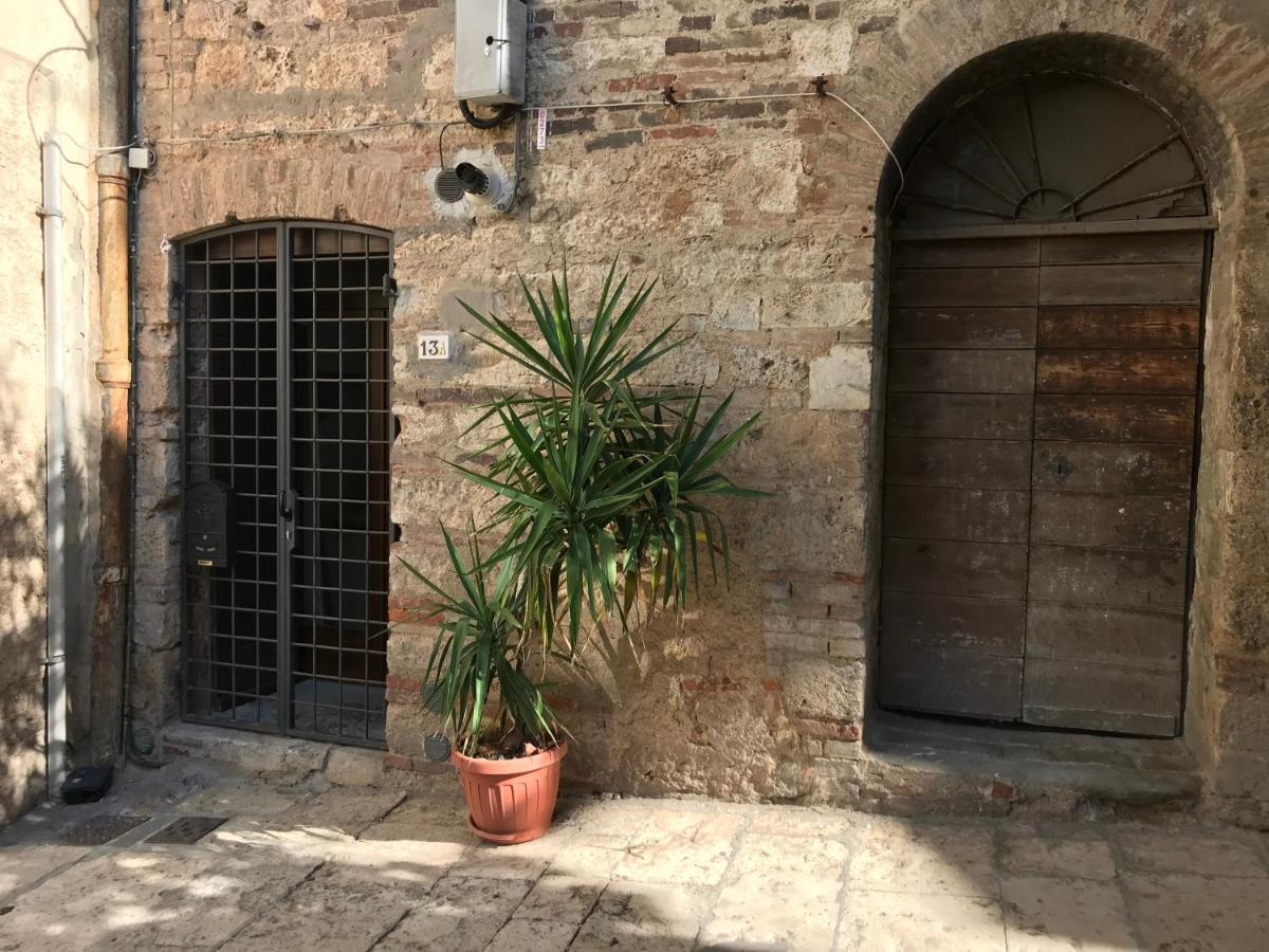 Authentic Cave House In The Heart Of The Village! Massa Marittima Eksteriør billede